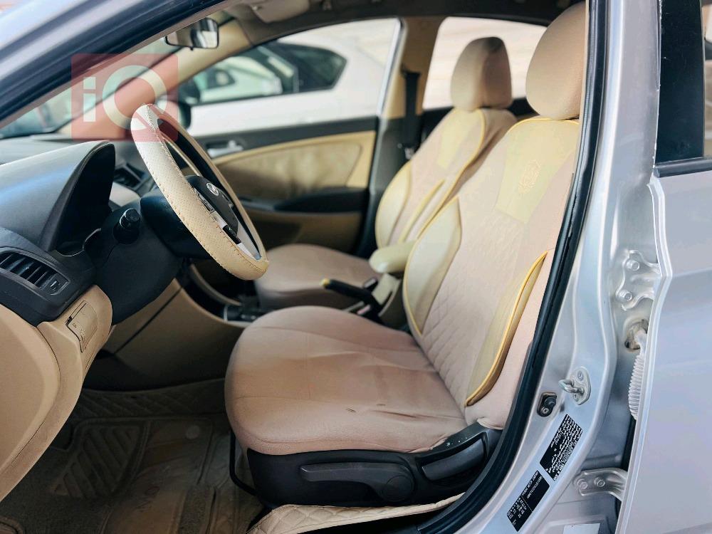 هيونداي أكسنت